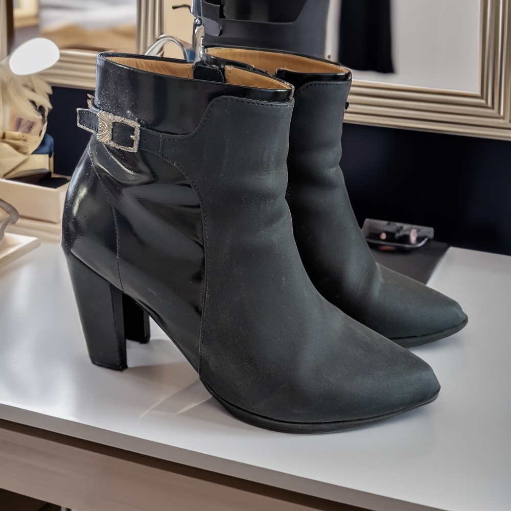 Fluevog Unite Moon ankle boots